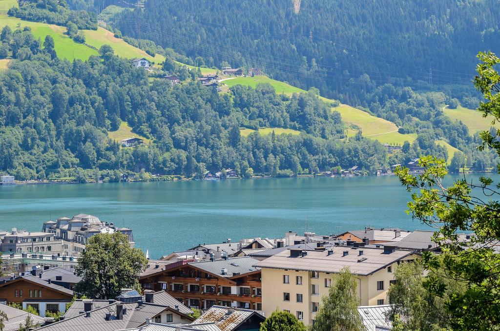 Waterfront Apartments Zell Am See - Steinbock Lodges Buitenkant foto